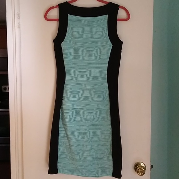 Calvin Klein - Picture 2 of 2